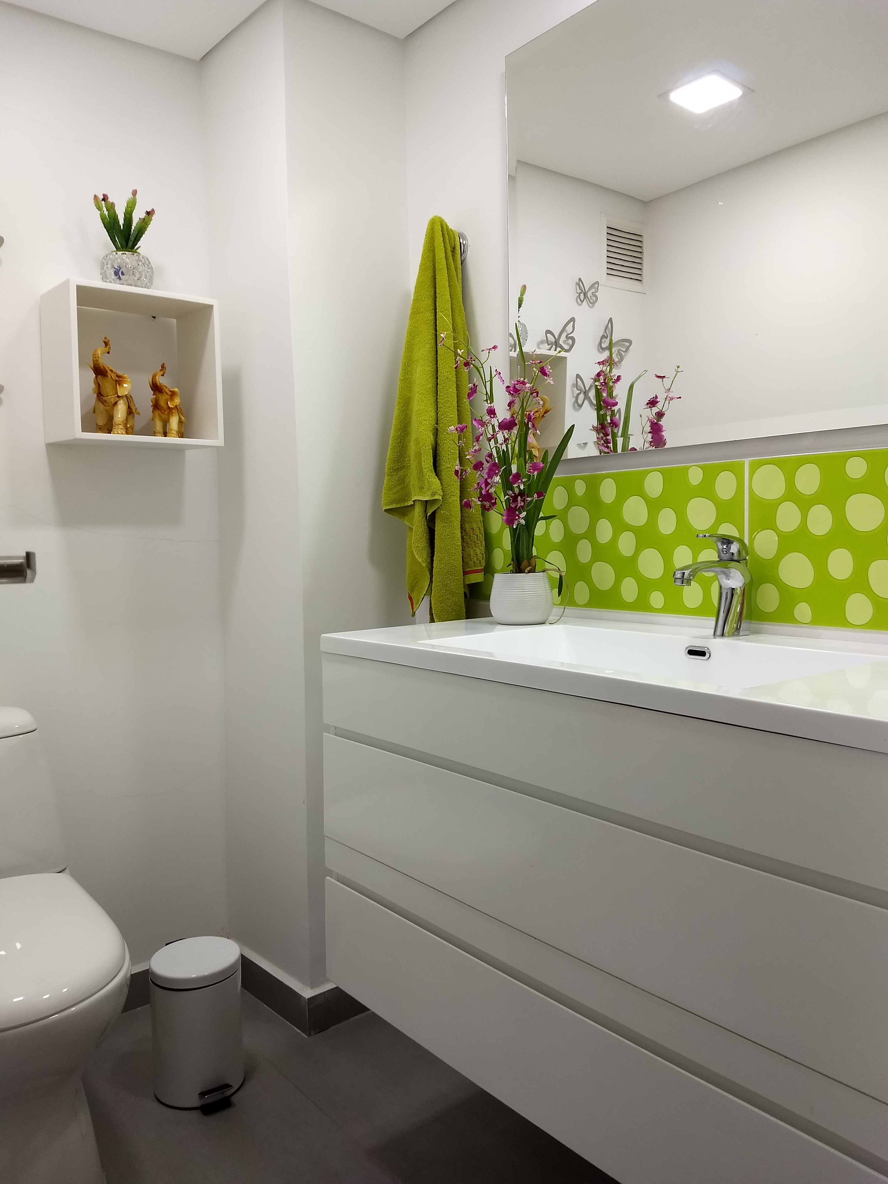 IMG_20180517_155859812_BURST000_COVER