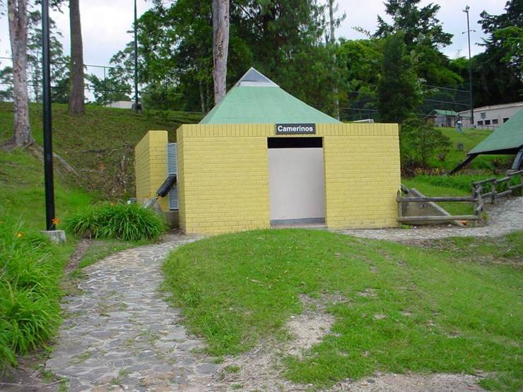 Instiucional_Camerinos canchas parque Rionegro